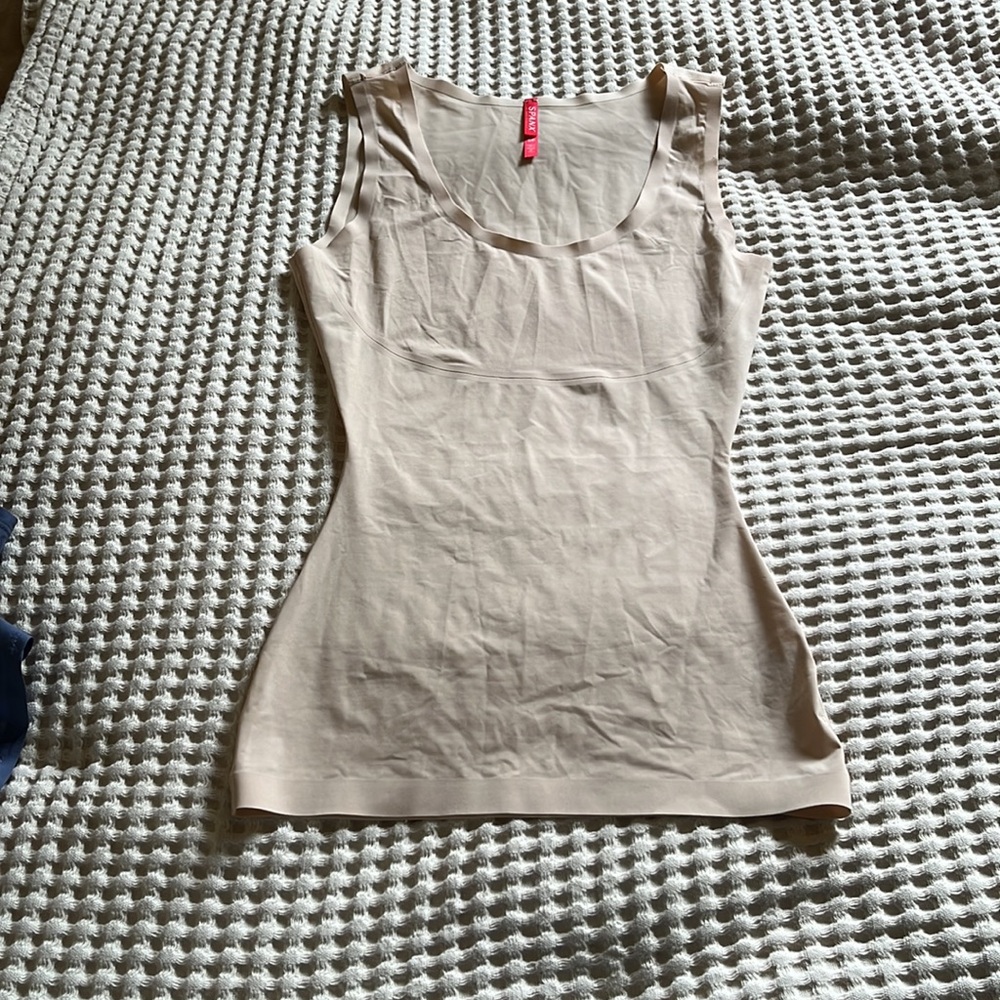Spanx shapeware